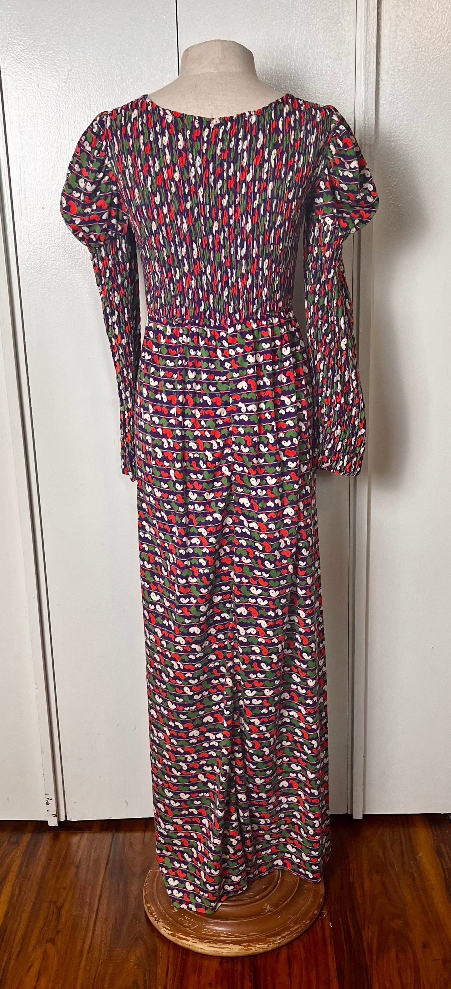 Vintage 1970's "Denise Are Here" Bird-Print Long Puff Sleeve Stretchy Maxi Dress