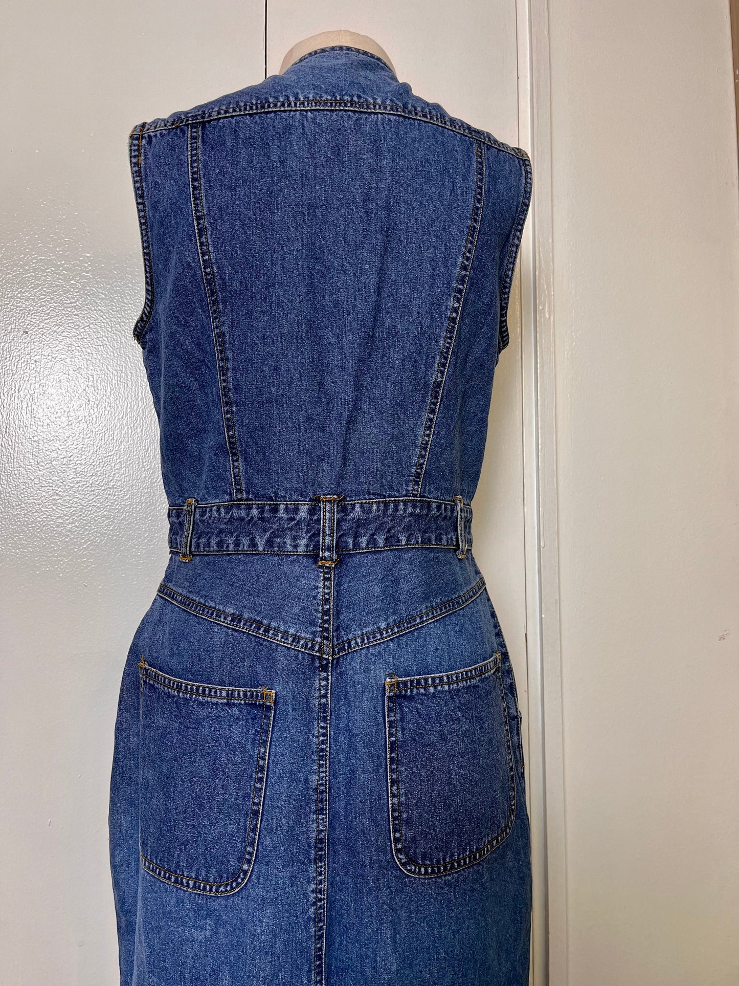 Vintage Y2K "Bill Blass" Pearl Snap Medium-Wash Denim Dress