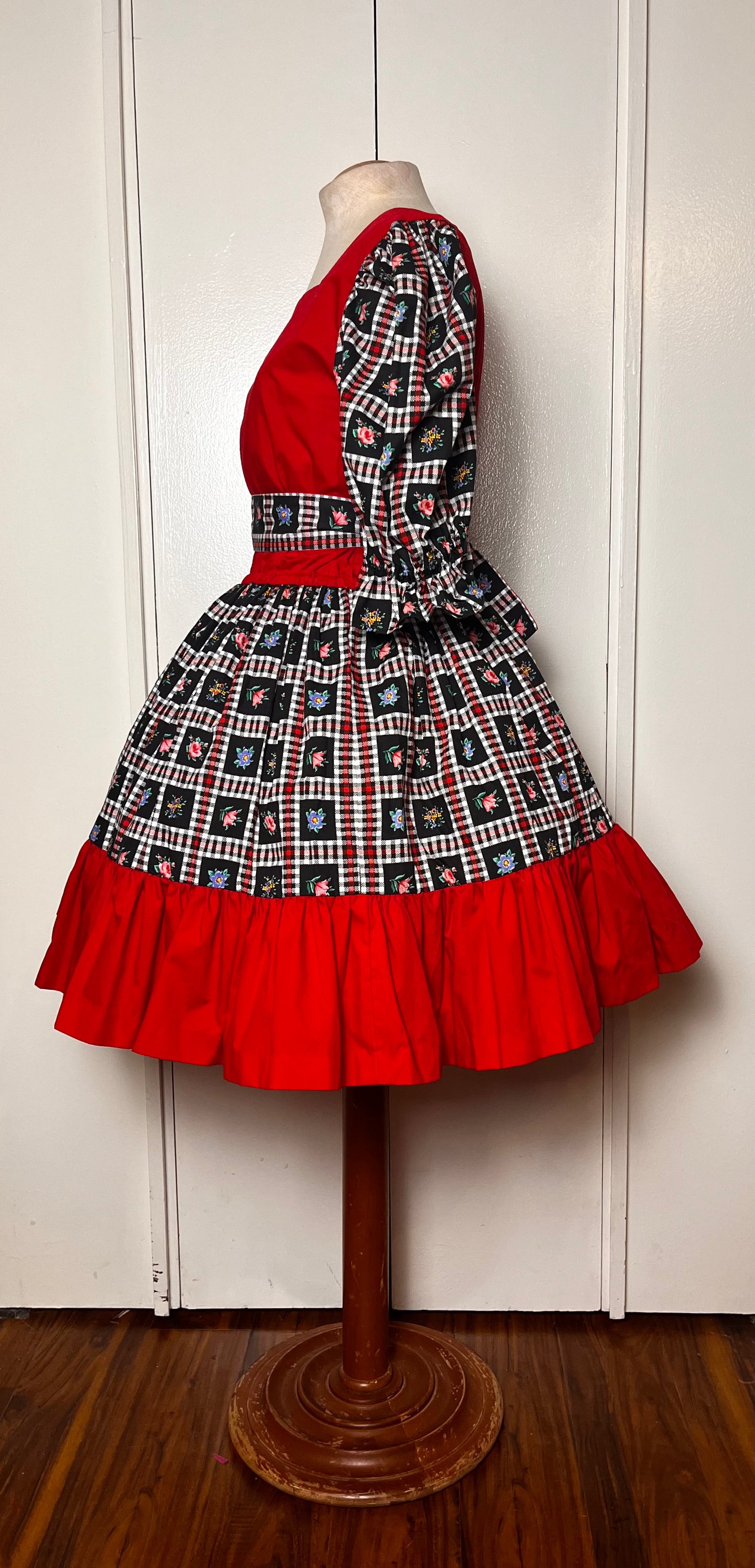 Vintage 1980's "Home-Sewn" Red & Black Floral Square Dancing Dress