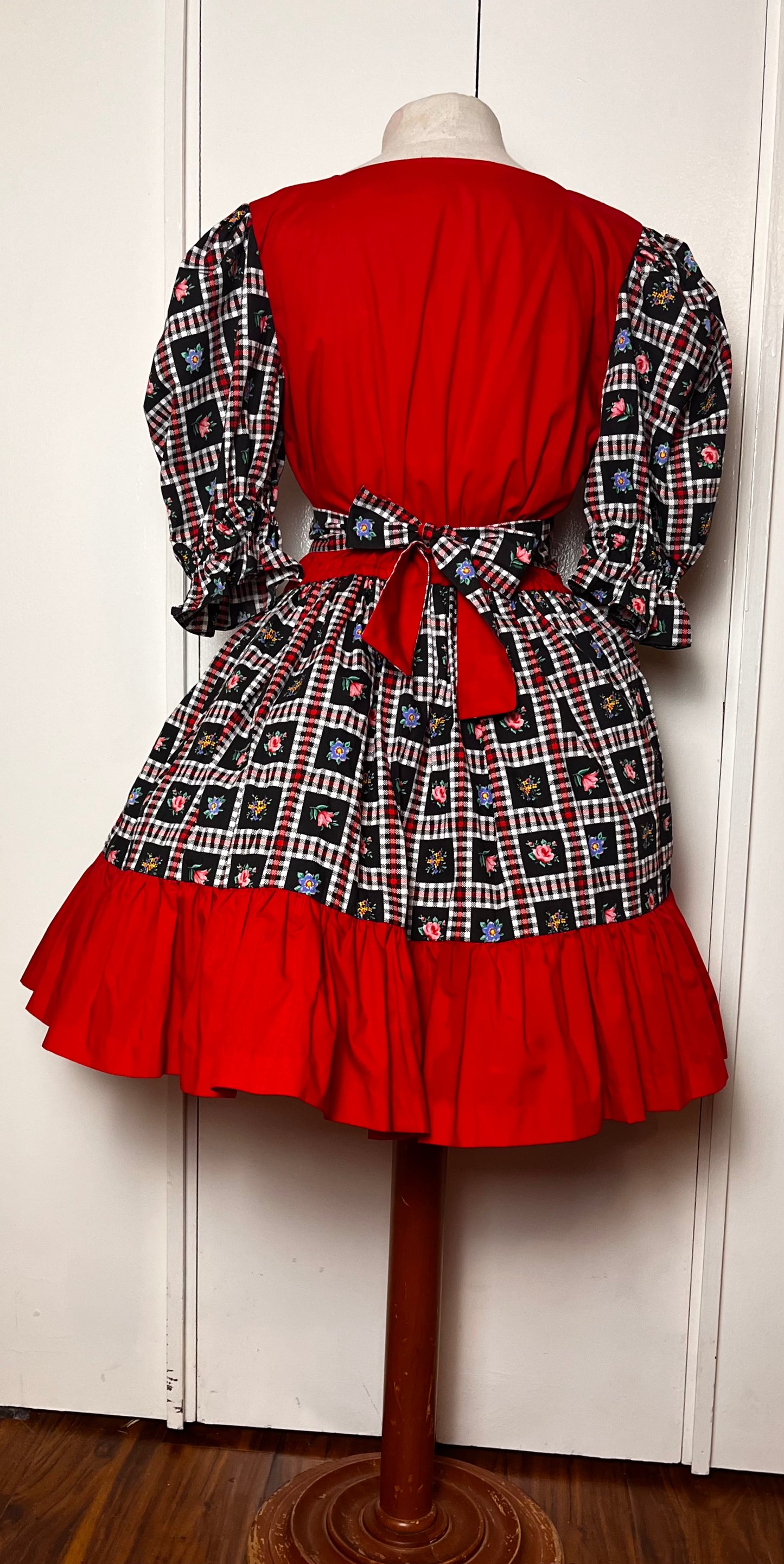 Vintage 1980's "Home-Sewn" Red & Black Floral Square Dancing Dress