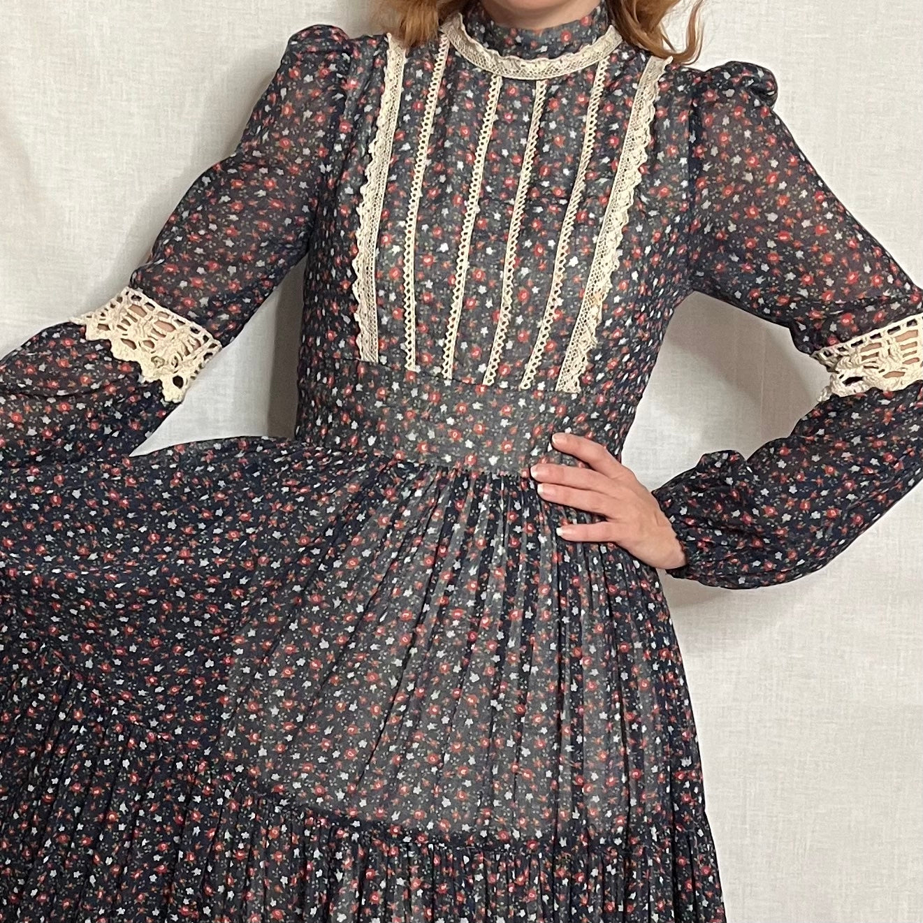 Vintage 1970’s "Gunne Sax by Jessica McClintock" Blue & Red Calico Long Sleeve Maxi Dress