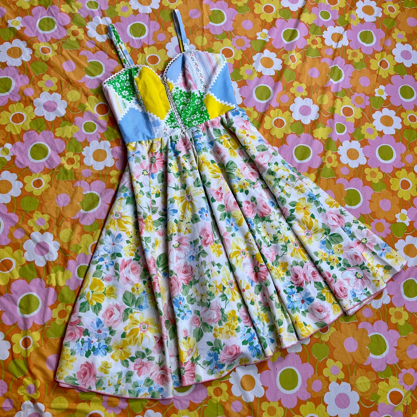 Picnic Sundress w/ Circle Skirt (Size M)