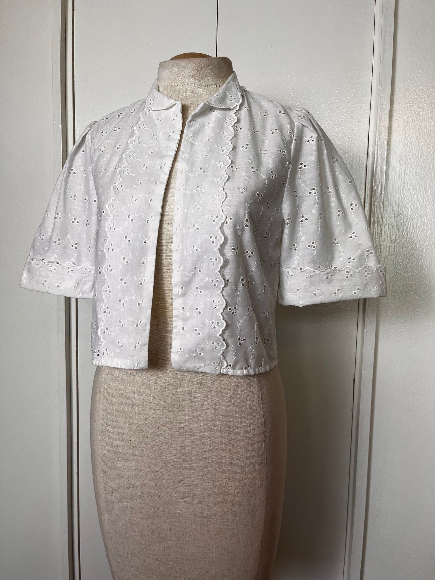 Vintage 1970's "Miss Joni of California" Cotton Eyelet Cropped Bolero Jacket