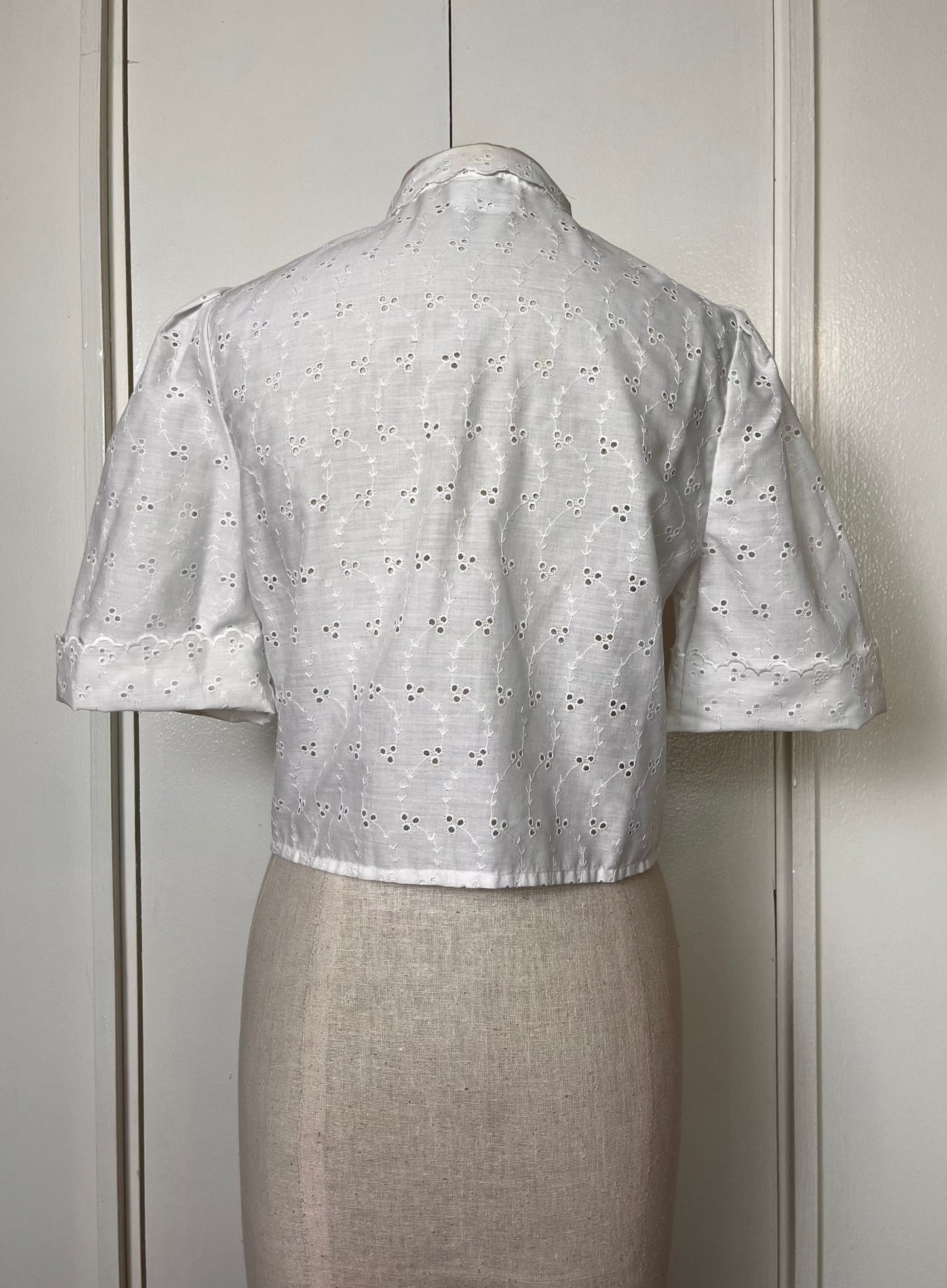 Vintage 1970's "Miss Joni of California" Cotton Eyelet Cropped Bolero Jacket