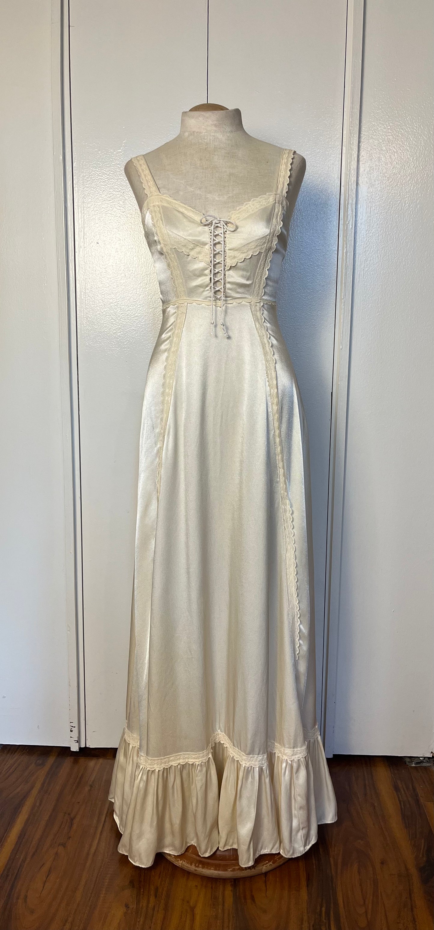 Vintage 1970's "Gunne Sax by Jessica McClintock" Ivory Satin-Crepe Maxi Sundress