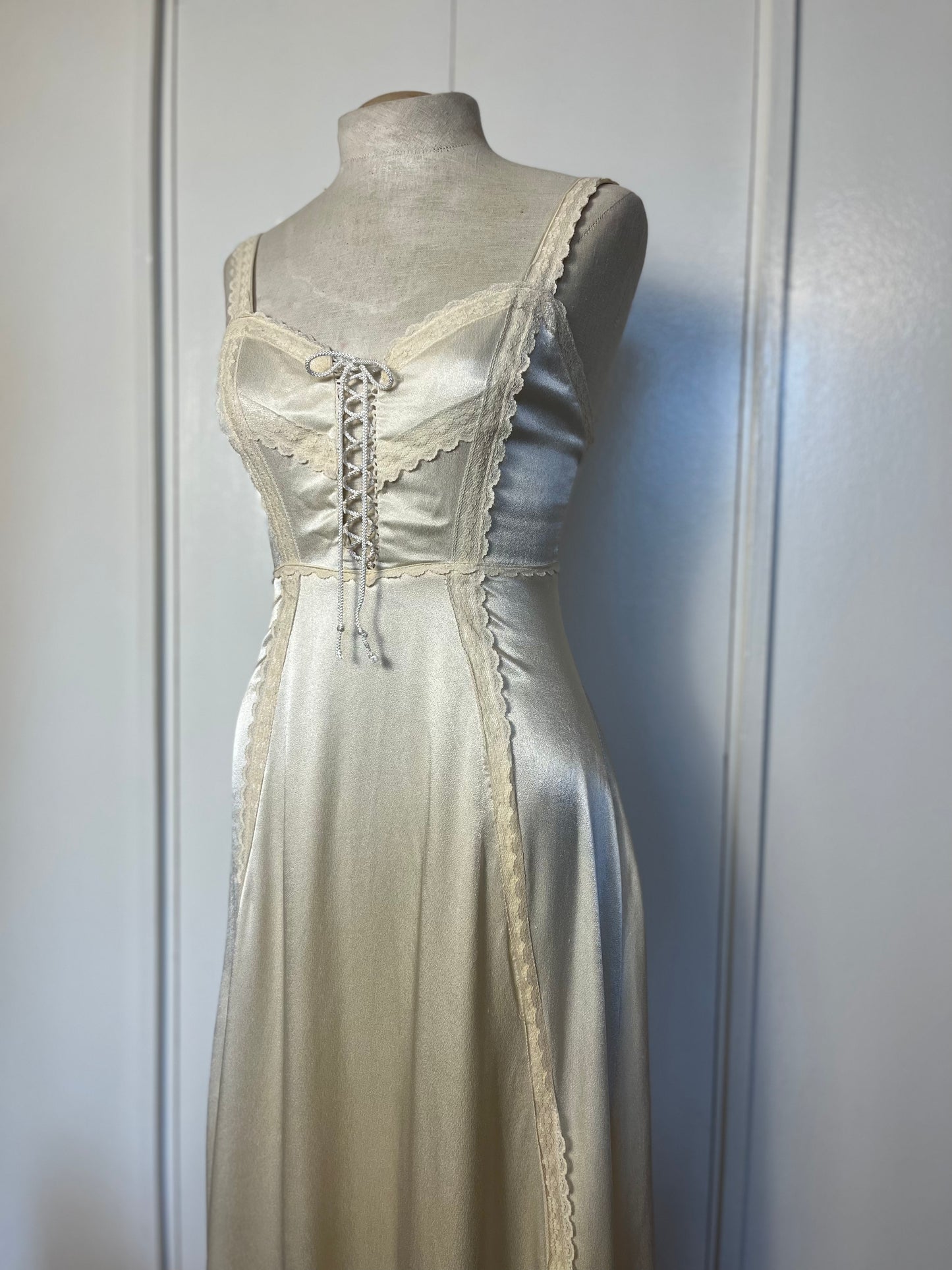 Vintage 1970's "Gunne Sax by Jessica McClintock" Ivory Satin-Crepe Maxi Sundress