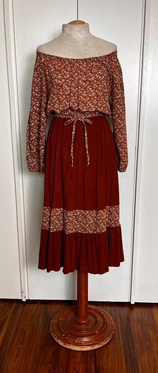 Vintage 1970's Terracotta-Rust Calico Prairie Midi Dress