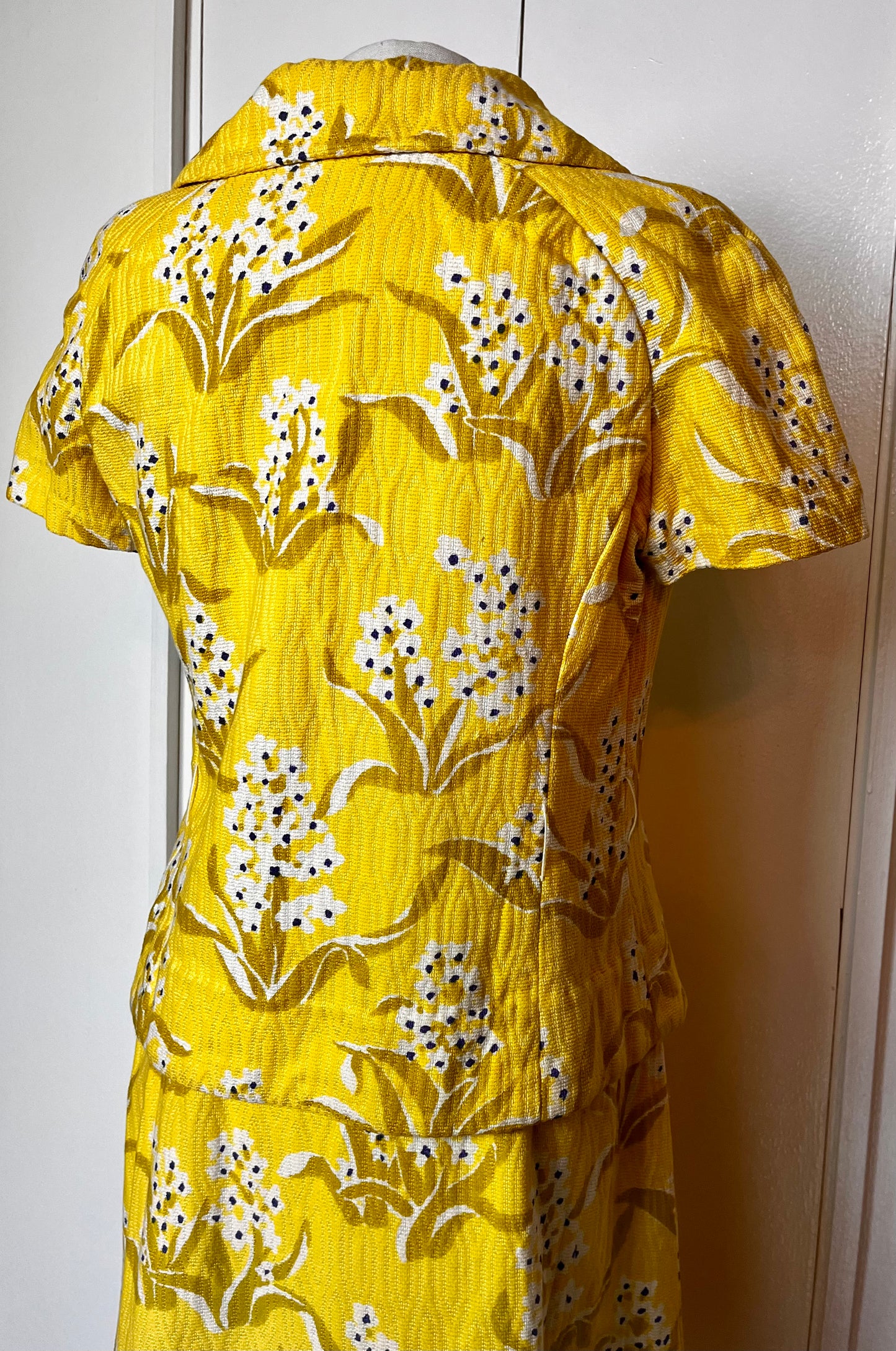 Vintage 1960’s Yellow Hydrangea-Print Tweed Two-Piece Suit: Jacket & Skirt Set