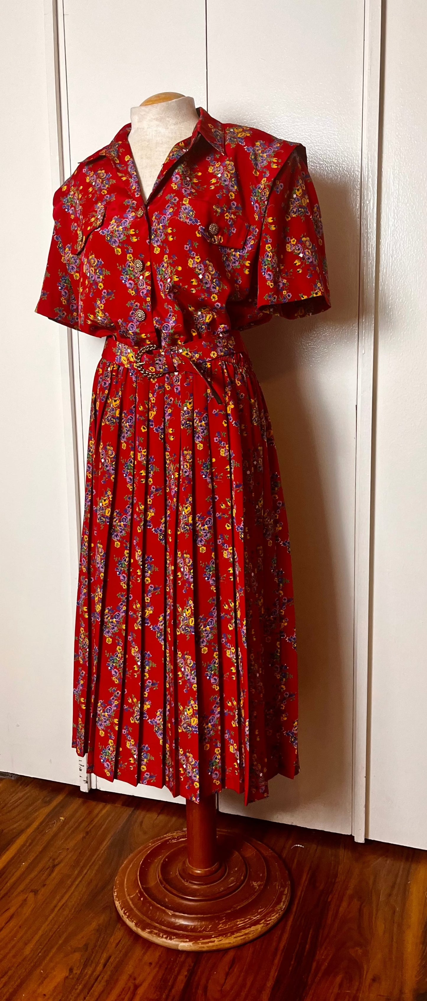 Vintage 1980's does 40's "Leslie Fay" Red Floral Button-up Dress