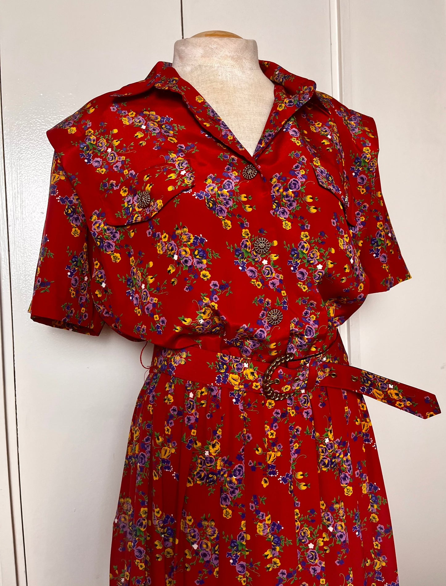 Vintage 1980's does 40's "Leslie Fay" Red Floral Button-up Dress