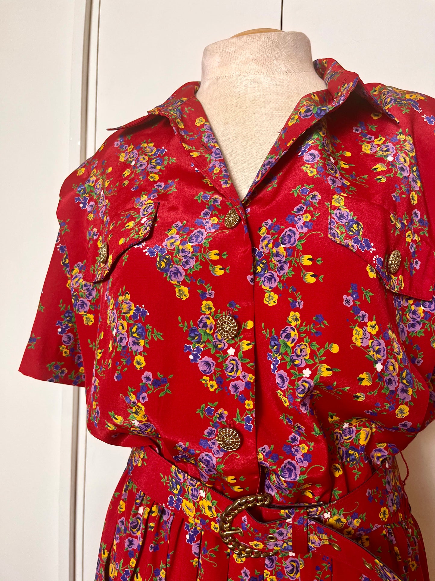 Vintage 1980's does 40's "Leslie Fay" Red Floral Button-up Dress