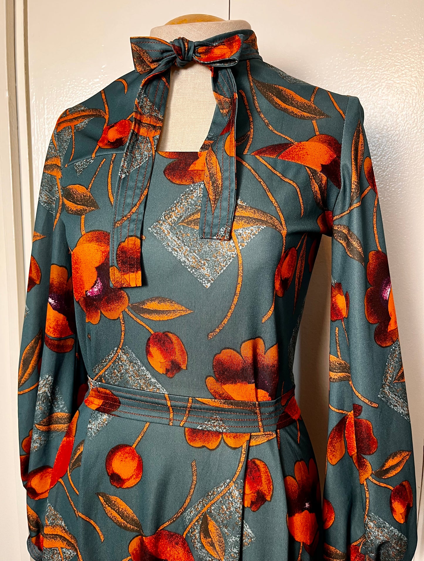 Vintage 1970's Wild Poppy-Print Orange & Teal Tie-Neck Balloon Sleeve A-Line Maxi Dress