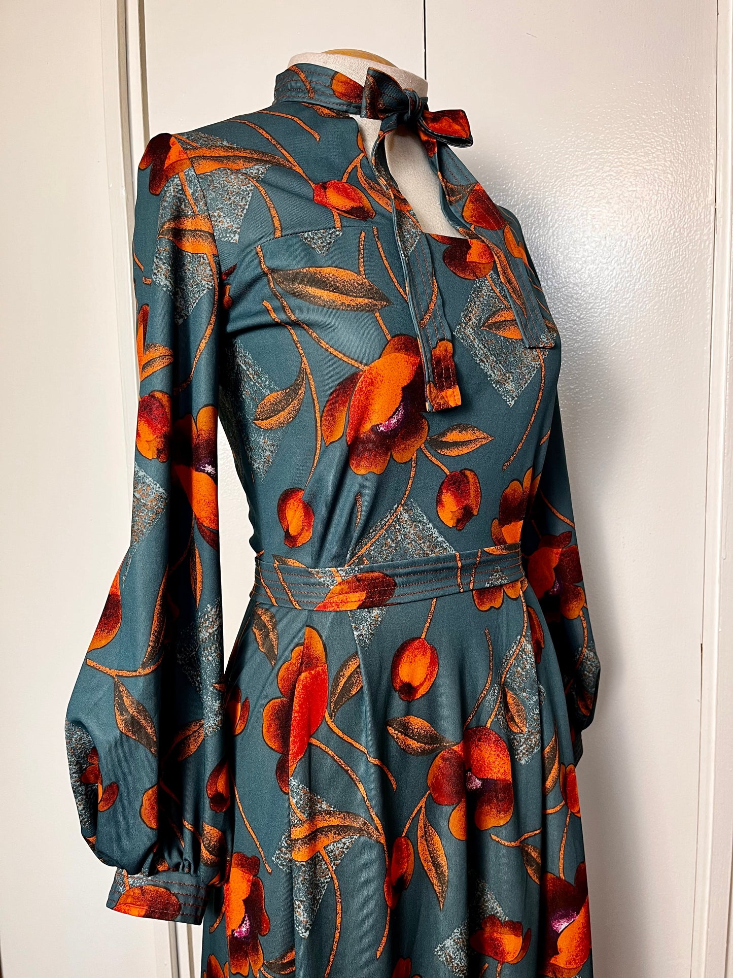 Vintage 1970's Wild Poppy-Print Orange & Teal Tie-Neck Balloon Sleeve A-Line Maxi Dress