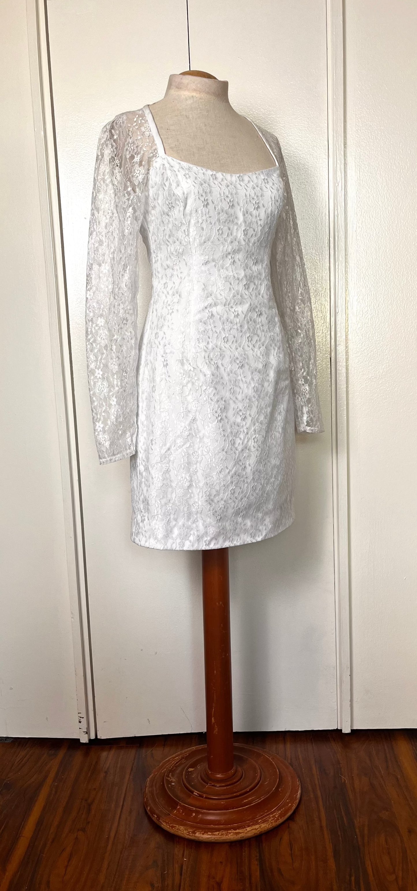 Vintage 1990's White Lace Long Sleeve Fitted Mini Dress