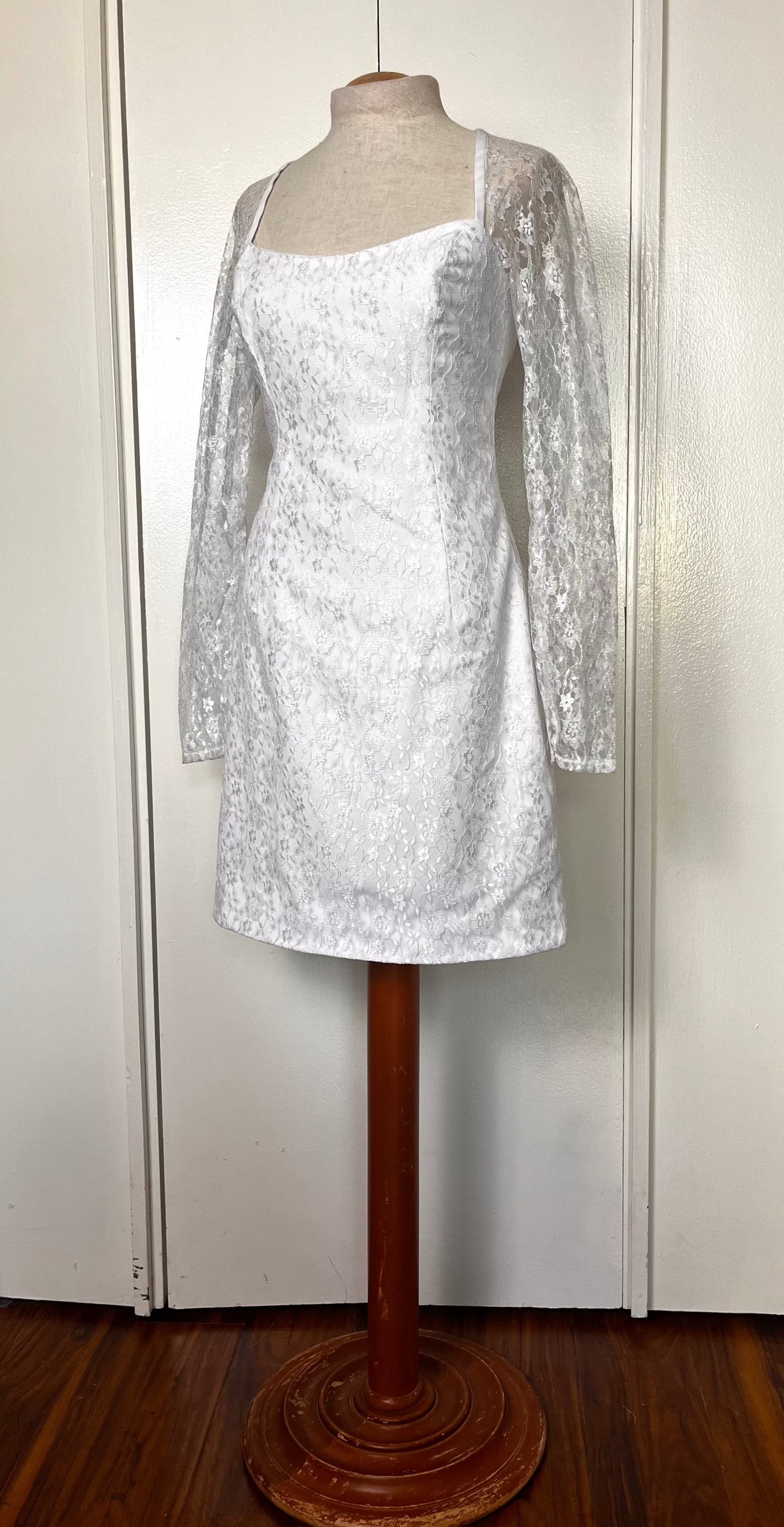 Vintage 1990's White Lace Long Sleeve Fitted Mini Dress