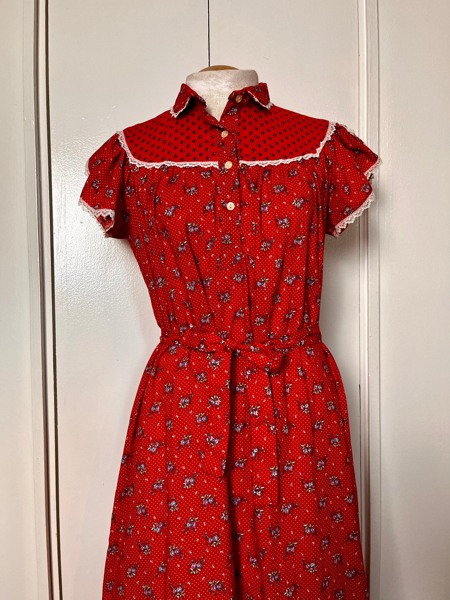 Vintage 1970's "Eber of San Francisco" Red Calico Flutter Sleeve Midi Dress with Belt