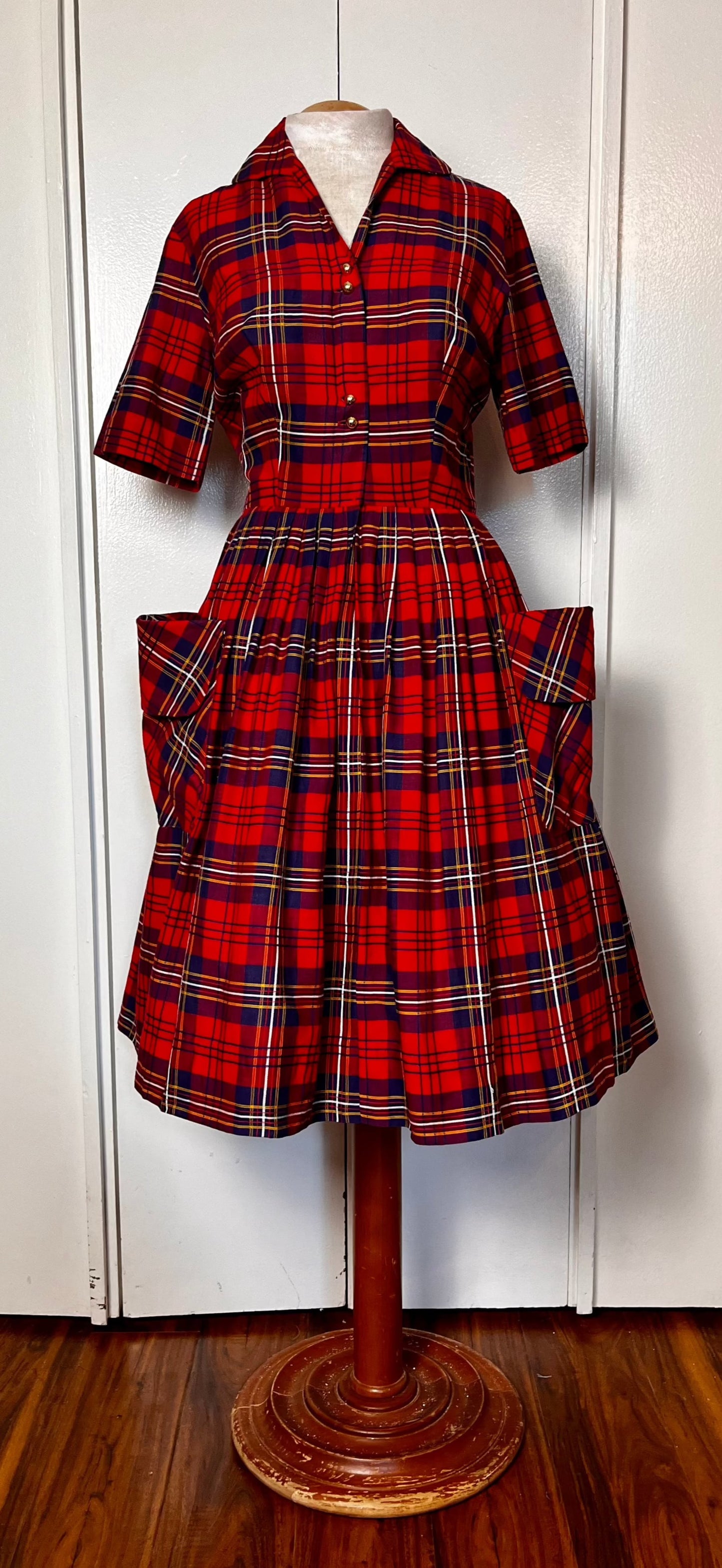 Vintage 1950's Shirtwaist Dress in Red Cotton Plaid with Gold Buttons and Saddlebag Pockets