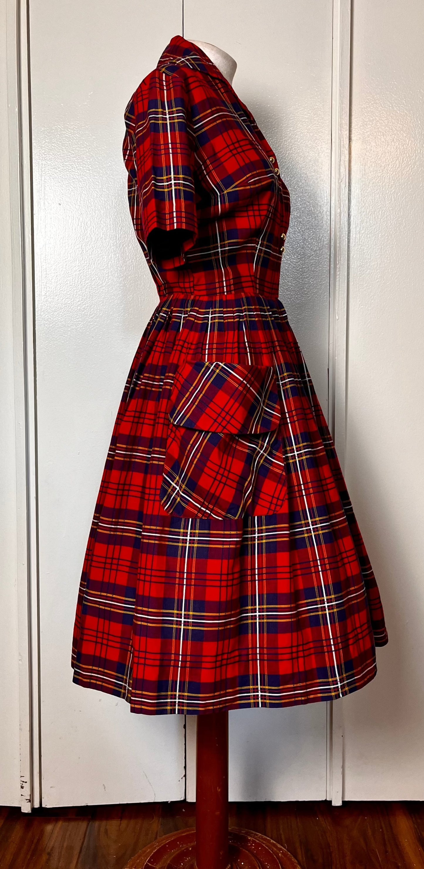 Vintage 1950's Shirtwaist Dress in Red Cotton Plaid with Gold Buttons and Saddlebag Pockets