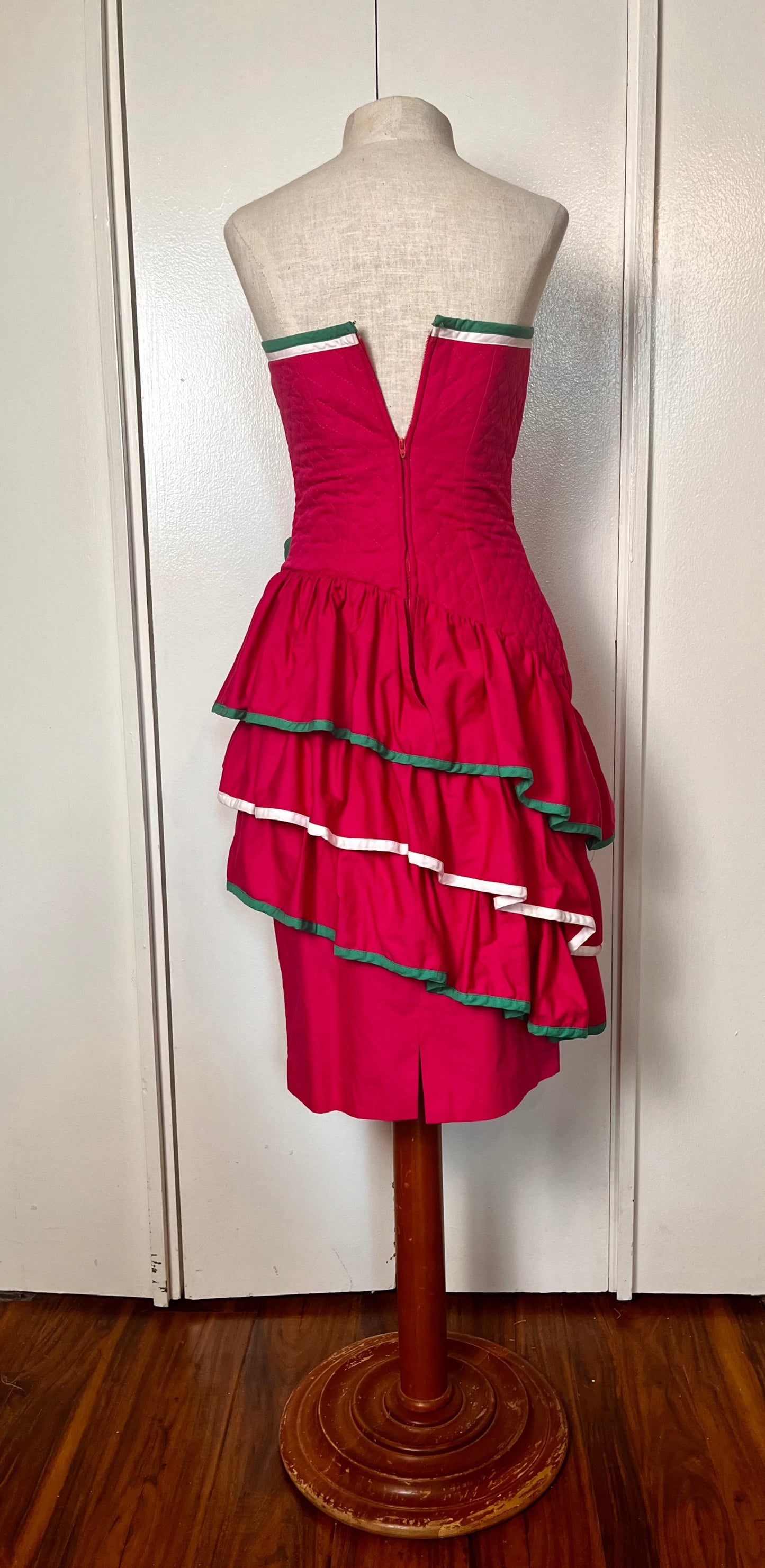 Vintage 1980's Hot Pink & Green Quilted Strapless Dress