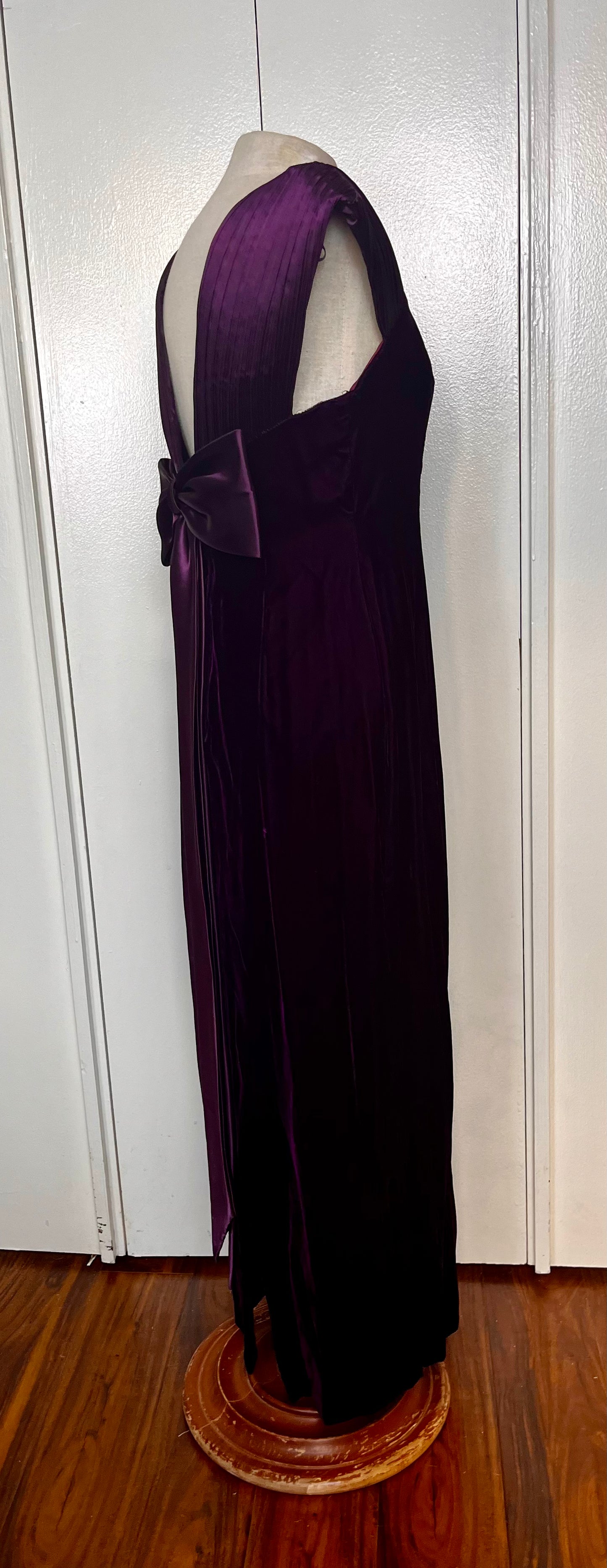 Vintage 1990's "Jordan" Purple Velvet Evening Gown