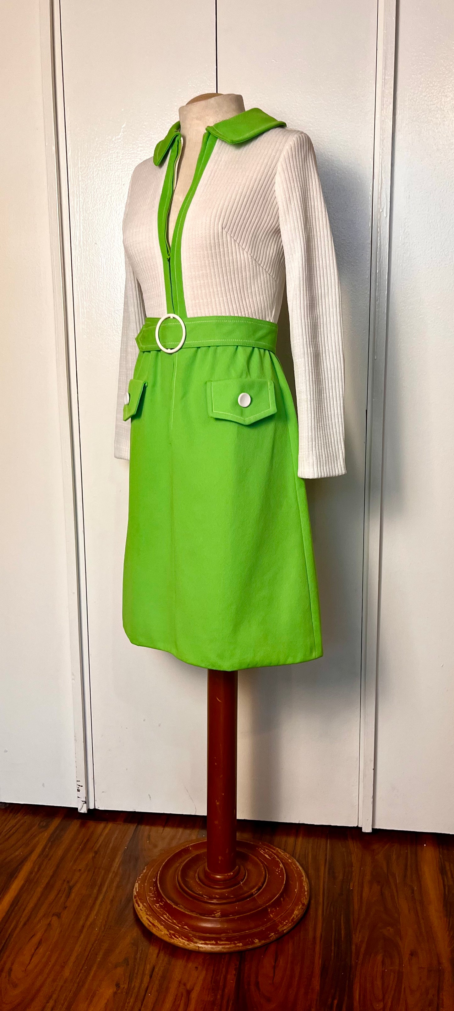 Vintage 1970's "Toni Todd" Green/White Mini-Dress