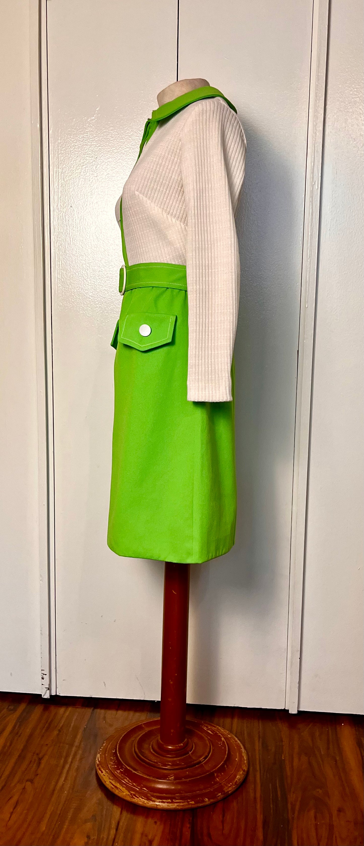 Vintage 1970's "Toni Todd" Green/White Mini-Dress