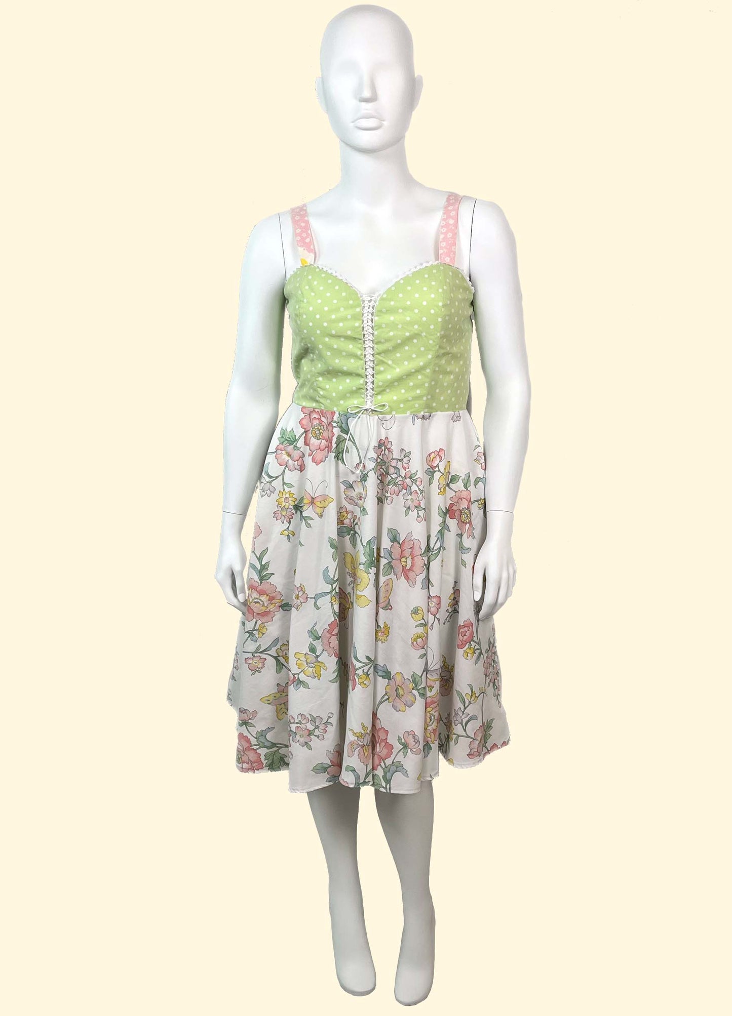 Picnic Sundress w/ Circle Skirt (Size L)