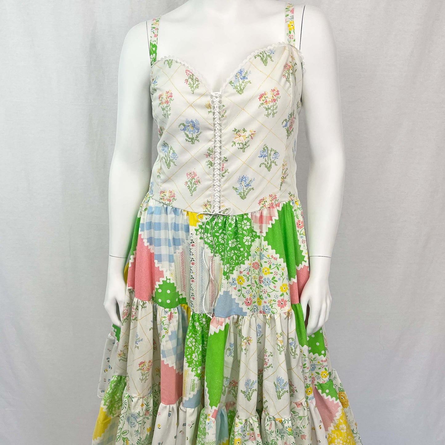 Picnic Sundress w/ Tiered Skirt (Size 3X)