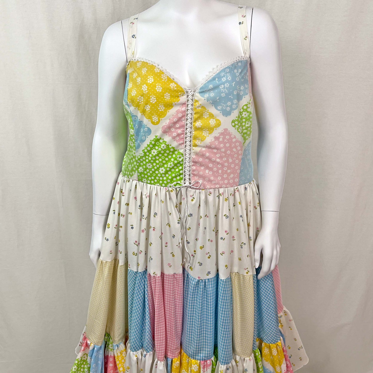 Picnic Sundress w/ Tiered Skirt (Size 3X)