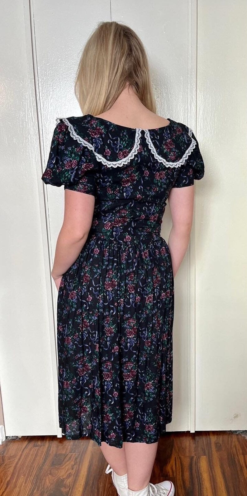 Vintage 1980’s "Gunne Sax by Jessica McClintock" Black Floral and Lace Collar Dress